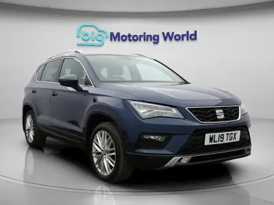 Używany Seat Ateca XCELLENCE 150 KM (110 kW) 2019 Niebieski SUV