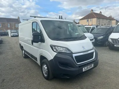Used Peugeot Boxer 110 HP (80 kW) 2015 White Van