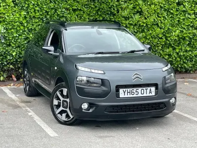 Used Citroën C4 Cactus Flair 100 HP (73 kW) 2015 Grey Hatchback