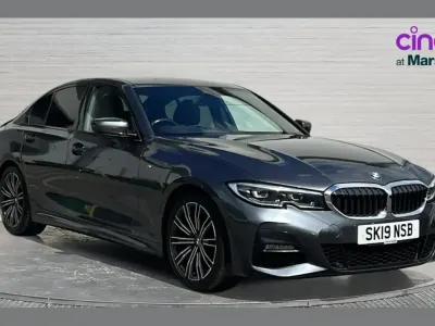 Begagnad BMW 320 M Sport 184 HK (135 kW) 2019 Grå Sedan