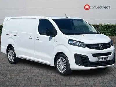 Used Vauxhall Vivaro 145 HP (106 kW) 2024 White MPV