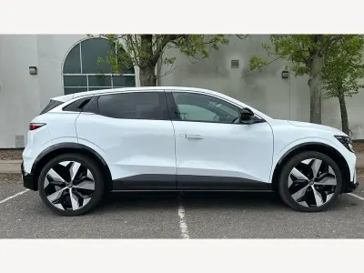 Used Renault Megane E-Tech Techno 160 kW (218 HP) 2023 Hatchback