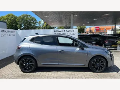 New Renault Clio Techno Esprit Alpine 90 HP (66 kW) 2026 Grey Hatchback