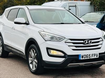 White Used 2016 Hyundai Santa Fe SE SUV | £7,999 (Super price)