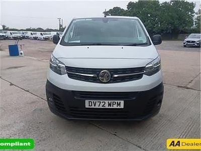 White Used 2022 Vauxhall Vivaro MPV | £12,999 (Fair price)