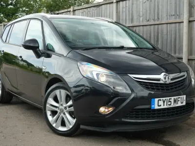Used Vauxhall Zafira SRi 170 HP (125 kW) 2015 Black MPV
