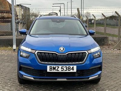 Begagnad Skoda Kamiq SE L Executive 2023 Blå SUV