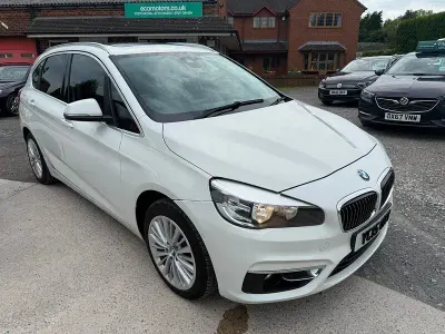 Begagnad BMW 225