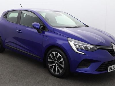 Used Renault Clio V Iconic 90 HP (66 kW) 2022 Blue Hatchback