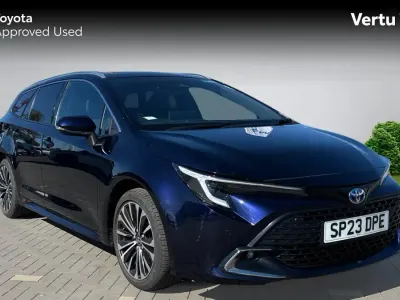 Używany Toyota Corolla Design 140 KM (102 kW) 2023 Kombi