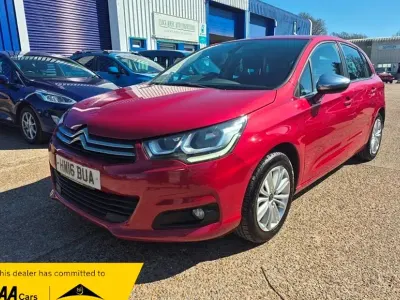 Used Citroën C4 Flair 110 HP (80 kW) 2016 Red Hatchback