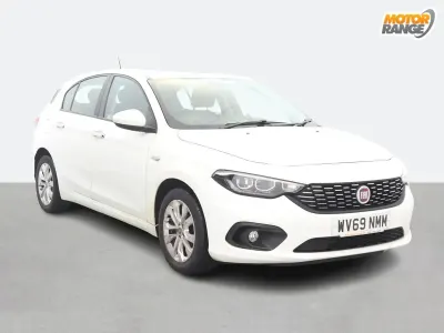 Usado Fiat Tipo Easy Plus 95 HP (69 kW) 2019 Branco Citadino