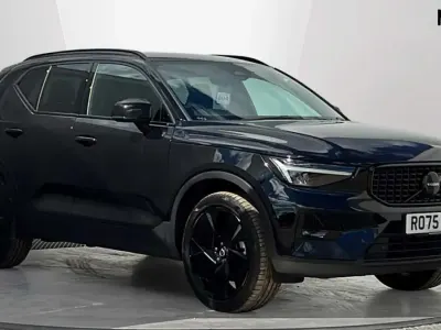 Used Volvo XC40 Plus 194 HP (142 kW) 2025 Black SUV