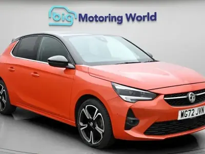 Second-hand Vauxhall Corsa Ultimate 131 CP (96 kW) 2022 Portocaliu Hatchback