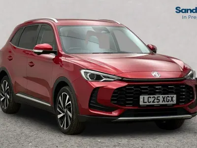 Used MG ZS Trophy 196 HP (144 kW) 2024 Tri coat  dynamic red SUV