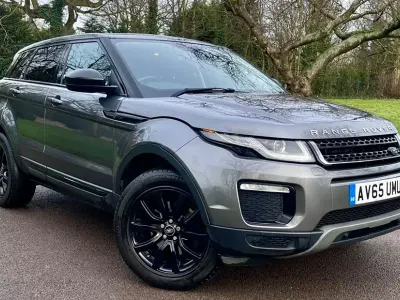Used Land Rover Range Rover evoque SE 177 HP (130 kW) 2015 Hatchback