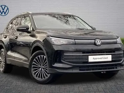 Nowe VW Tiguan Match 150 KM (110 kW) 2026 Czarny SUV