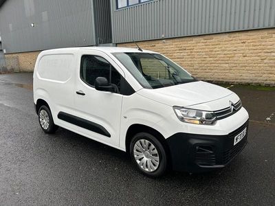 White Used 2020 Citroën Berlingo MPV | £7,495 (Good price)