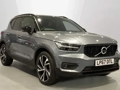 Used Volvo XC40 188 HP (138 kW) 2018 Grey SUV