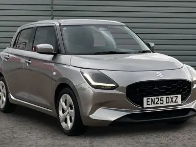 Second-hand Suzuki Swift 82 CP (60 kW) 2025 Argintiu Hatchback