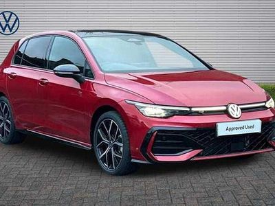 Second-hand VW Golf VIII 150 CP (110 kW) 2025