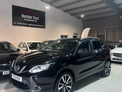 Used Nissan Qashqai Tekna 130 HP (95 kW) 2016 Black SUV