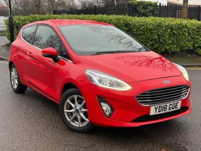 Used Ford Fiesta Zetec 85 HP (62 kW) 2018 Red Hatchback