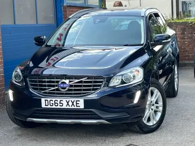 Second-hand Volvo XC60 SE Lux 2015 Albastru SUV