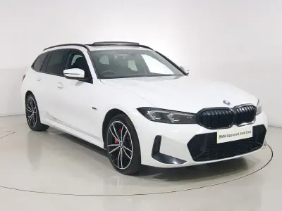 Used BMW 330e M Sport 292 HP (214 kW) 2022 White Estate