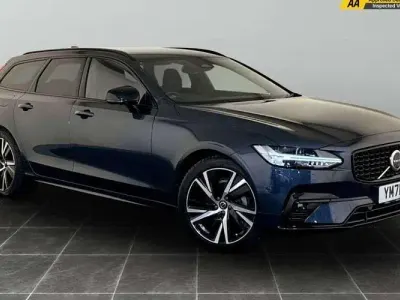 Used Volvo V90 R-Design 197 HP (144 kW) 2022 Blue Estate