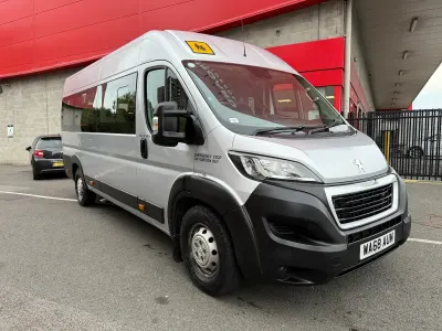 Used Peugeot Boxer 130 HP (95 kW) 2018 Silver Van