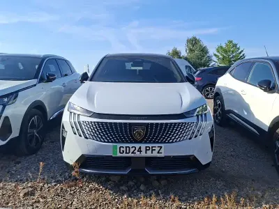 Used Peugeot e-3008 GTi 156 kW (213 HP) 2024 White SUV