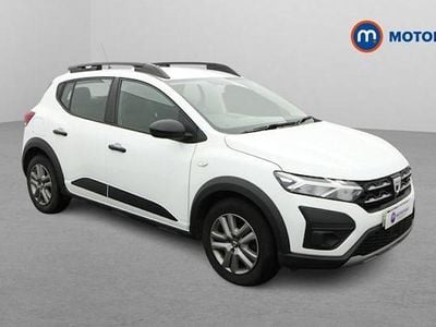 Used Dacia Sandero Essentiel 91 HP (66 kW) 2021 White Hatchback