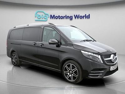 Used Mercedes V300 AMG line 237 HP (174 kW) 2023 Black MPV