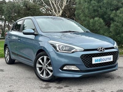 Used Hyundai i20 Premium 2017 Blue Hatchback