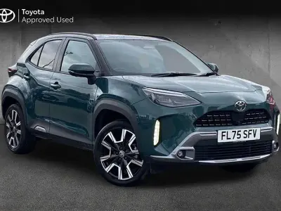 Used Toyota Yaris Cross 130 HP (95 kW) 2025 Green SUV