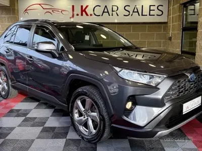 Used Toyota RAV4 Hybrid Design 218 HP (160 kW) 2020 Silver SUV