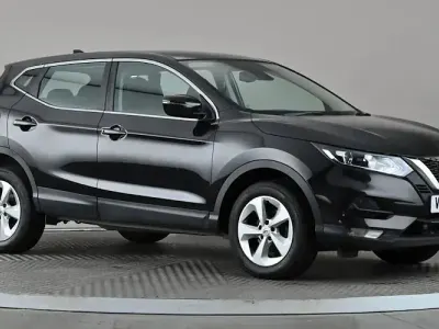 Used Nissan Qashqai Acenta Premium 140 HP (102 kW) 2020 Black SUV