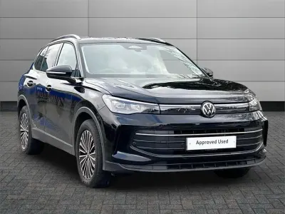 Second-hand VW Tiguan Match 147 CP (108 kW) 2025 Negru SUV