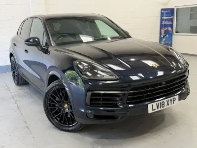 Used Porsche Cayenne 440 HP (323 kW) 2018 Blue SUV