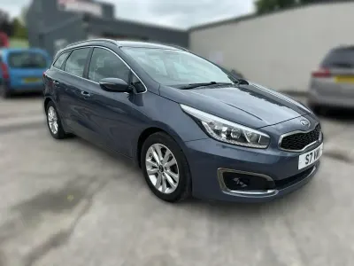 Used Kia Ceed 136 HP (100 kW) 2016 Blue Hatchback
