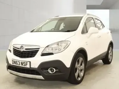 Used Vauxhall Mokka 140 HP (102 kW) 2013 White SUV