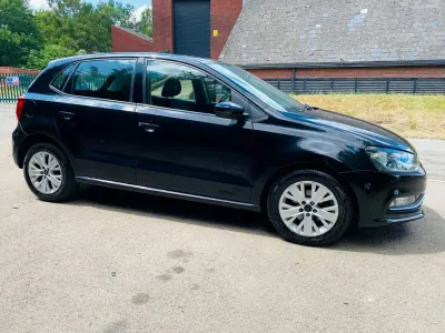 Usado VW Polo SE 60 CV (44 kW) 2014 Negro Utilitario