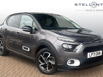 Used Citroën C3 PureTech 83 HP (61 kW) 2022 Red Hatchback