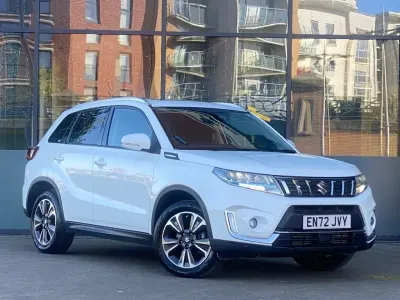 Gebraucht Suzuki Vitara SZ5 129 PS (94 kW) 2023 Weiß SUV