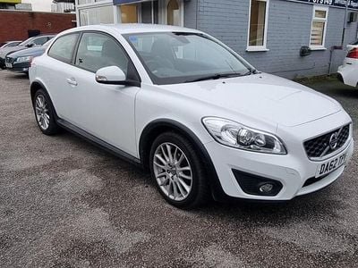 Used Volvo C30 SE Lux 145 HP (106 kW) 2012 White Hatchback