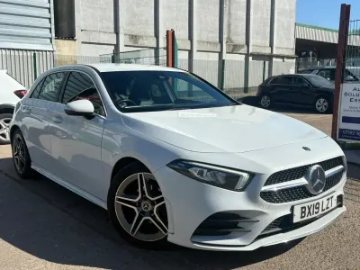 Usado Mercedes A200 AMG line 150 HP (110 kW) 2019 Branco Citadino