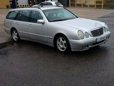 Used 2001 Mercedes E220 Avantgarde Sedan | £1,495