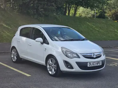 Used Vauxhall Corsa 2014 White Hatchback