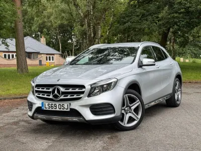 Used Mercedes GLA220 AMG line 170 HP (125 kW) 2019 Silver SUV